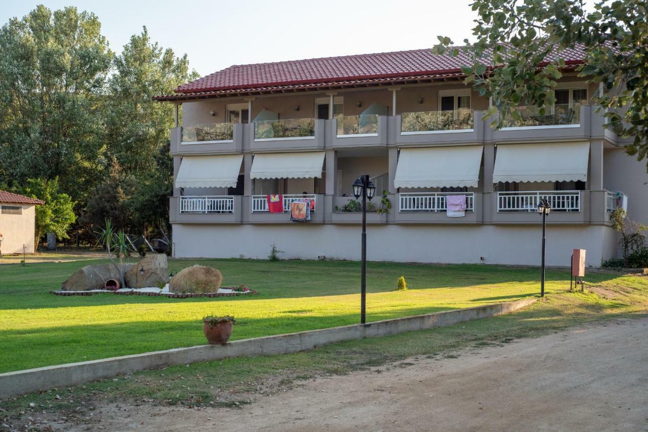 סיקיה Camping Linaraki Apartments & Bungalows מראה חיצוני תמונה